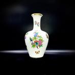 Herend - Exquisite Large Vase (27/16 cm) - Queen Victoria