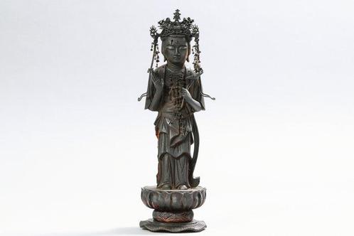 Kwan Yin (Guanyin) Statue – With Ornate Metal Crown -, Antiek en Kunst, Antiek | Overige Antiek