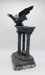 sculptuur, Grand tour ruin with crow - 36.5 cm -