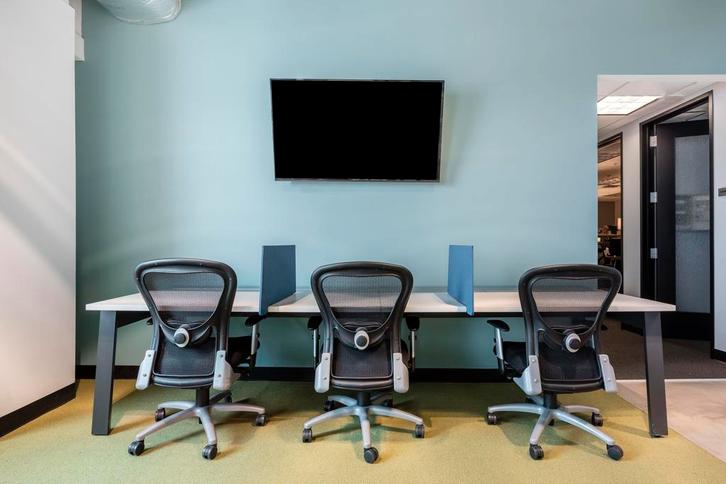 Coworkingruimte in No18 Ampla House, Articles professionnels, Immobilier d'entreprise