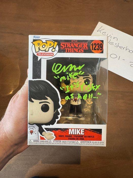 - Funko Pop Stranger Things - 1239 (Mike) - signed by Finn, Collections, Cinéma & Télévision