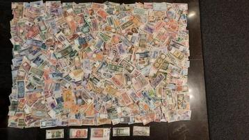Wereld. - Megapartij van 2000 bankbiljetten uit de gehele