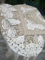 Couverture - 275 cm - 225 cm - avec broderie de Burano,