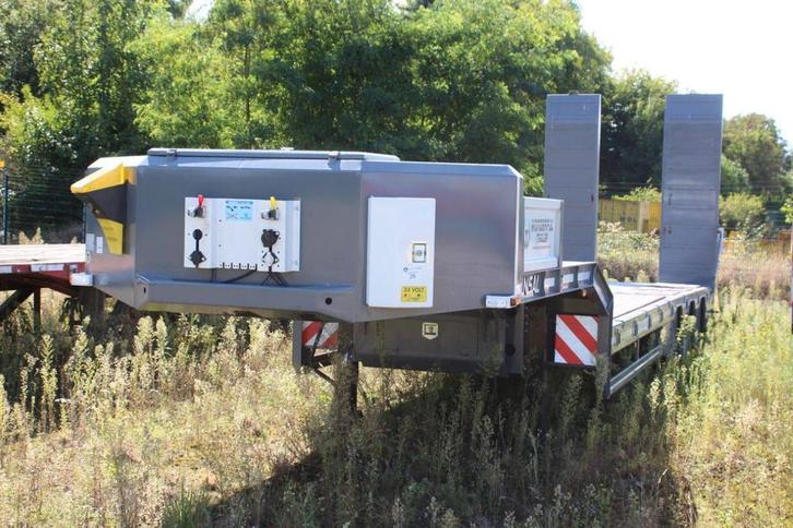 Veiling: Dieplader Ayhan Unsal 3AYH 2025 Nieuw, Auto's, Vrachtwagens, Ophalen