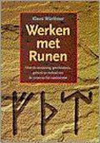 WERKEN MET RUNEN 9789063783587 K. Wurthner, Verzenden, Zo goed als nieuw, K. Wurthner