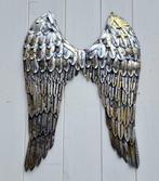 Decoratief ornament - Europa - Koppel metalen vleugels - 80