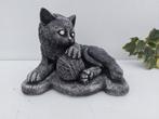 Beeld, spelende kat - 19 cm - cast stone, Antiek en Kunst