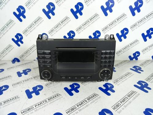 Radio/CD-speler A 906 820 1889 o.a: Sprinter w906, Vito w639, Auto-onderdelen, Elektronica en Kabels, Gebruikt, 3 maanden garantie