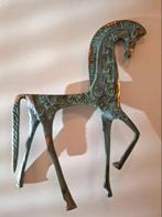 Figure - Ornement antique en bronze en forme de cheval