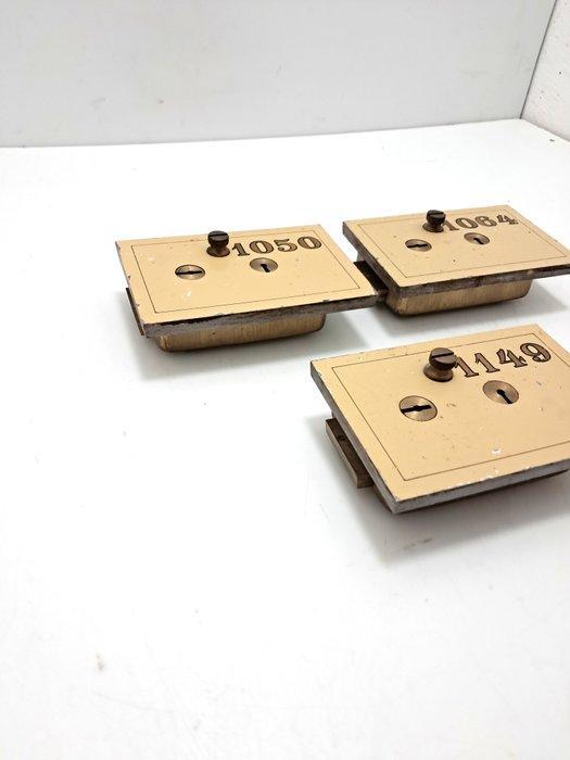 Slot (3) - slot bankkluis, Antiek en Kunst, Antiek | Wandborden en Tegels