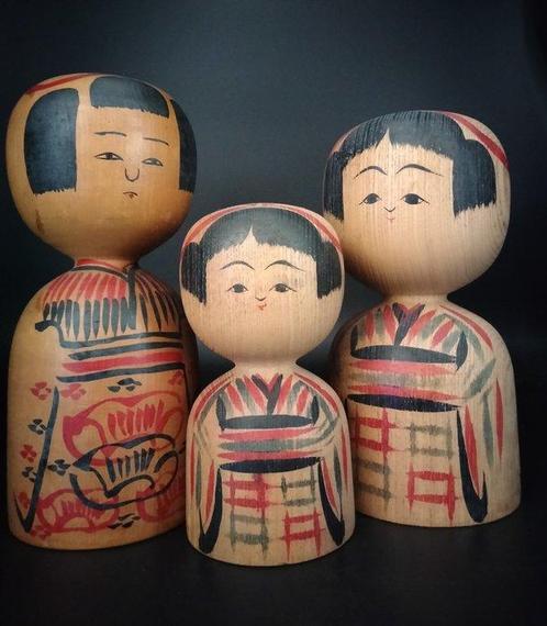 Kyutaro Ogura - Beeldje, Drie zeldzame oude grote en brede, Antiek en Kunst, Curiosa en Brocante