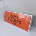 Enseigne lumineuse au néon - enseignes lumineuses « Hermès »