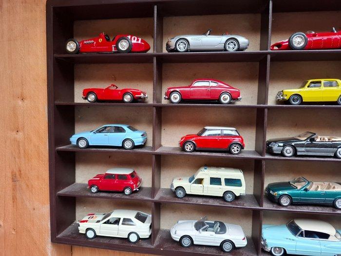 diversen 1:43 - Modelauto (15), Hobby en Vrije tijd, Modelauto's | 1:5 tot 1:12