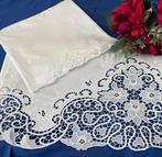 Drap de lit (3) - 244 cm - 232 cm - Dentelle de Burano avec