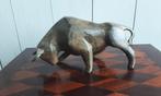 P. Chenet - Figuur - Stier - 23 cm - Brons
