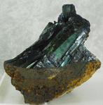 vivianiet Kristallen op matrix - Hoogte: 58 mm - Breedte: 63