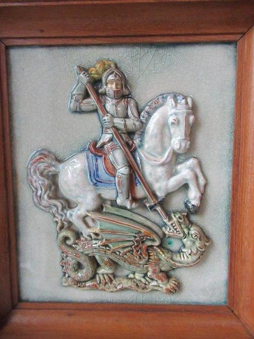 Karlsruhe majolica - Plaquette - Relief Plaquette Sint Joris, Antiek en Kunst, Antiek | Boeken en Manuscripten
