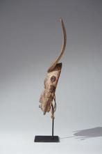 Een houten masker - Djimini - Ivoorkust (Zonder