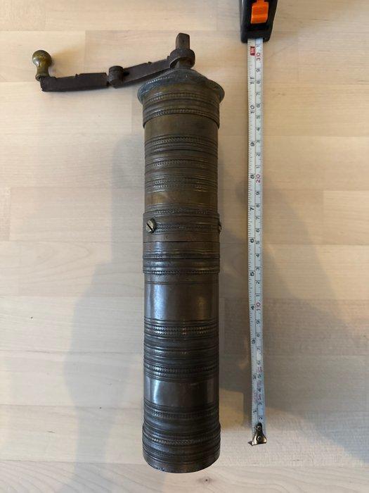 Koffiemolen - Koper, Antiek en Kunst, Antiek | Keukengerei