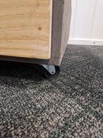 Laag verrijdbaar meubel 67x69x26cm hout gebruikt, Ophalen of Verzenden