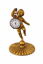 Figure - Support de montre de poche en forme de chérubin