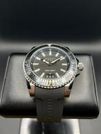 Gucci - Dive - Zonder Minimumprijs - YA136204 - Heren -, Nieuw