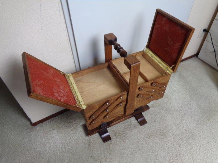 Boîte à couture - harmonicamodel - Chêne, Antiquités & Art, Curiosités & Brocante