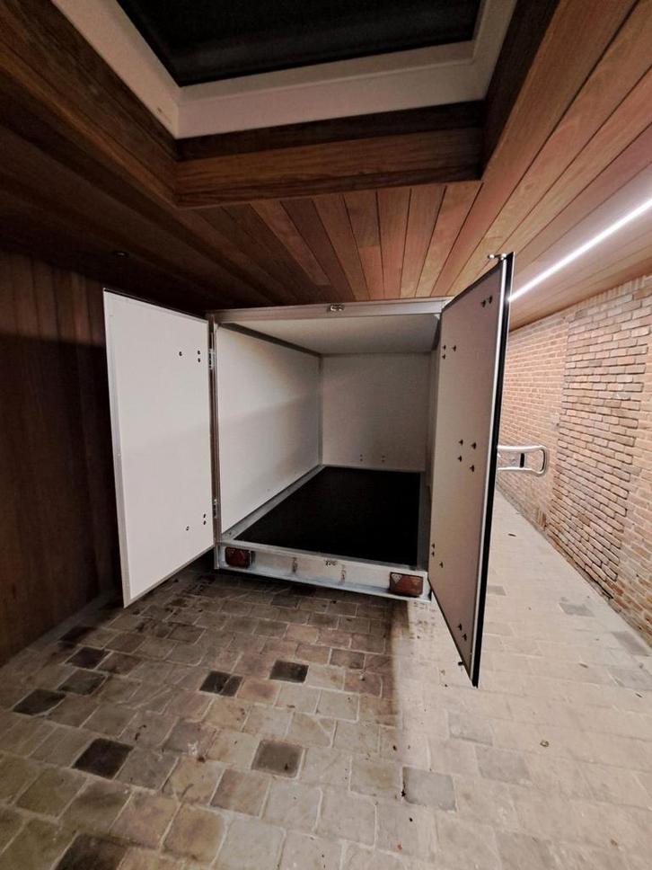 ZEER PROPERE gesloten aanhangwagen, Autos : Divers, Remorques