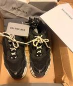 Balenciaga - Triple S - Sneakers - Maat: EU 37, Nieuw