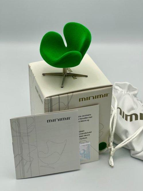 Minimii - Arne Jacobsen - Miniatuur figuur - Polyutherine, Antiek en Kunst, Antiek | Meubels | Stoelen en Sofa's
