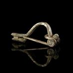 Oud-Romeins Zilver Kleine boogfibula, Antiek en Kunst