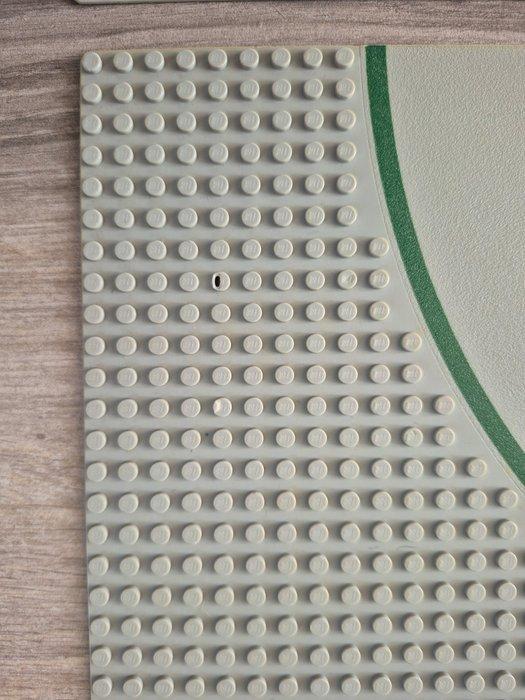 Lego - Town - Batch 2 road baseplates - 1980-1990, Enfants & Bébés, Jouets | Duplo & Lego