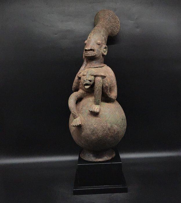 Magnifique poterie anthropomorphe - sculptuur - Mangbetu -, Antiek en Kunst, Kunst | Niet-Westerse kunst