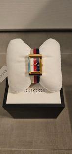 Gucci - G-Frame - YA147405 - Unisex - 2010-2020, Handtassen en Accessoires, Horloges | Heren, Nieuw