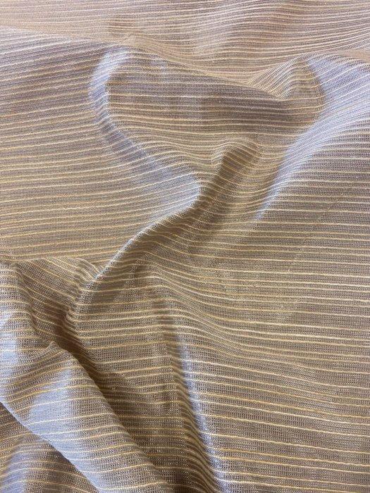 Stof met zeer fijne ribbing, met afwisselende garens die een, Antiquités & Art, Tapis & Textile