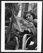 Robert Capa (1913–1954) - Loyalist Militiawoman, Barcelona, Antiek en Kunst