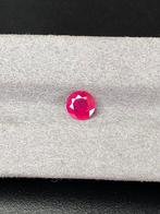 1 pcs Rood Robijn - 0.94 ct - Guild Gem Laboratory -, Nieuw