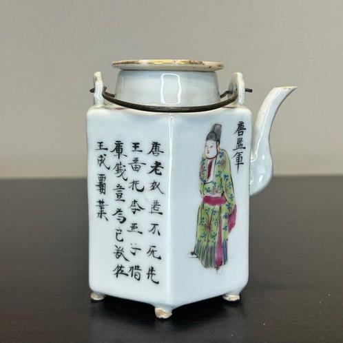 Theepot - Porselein, Antiek en Kunst, Antiek | Overige Antiek