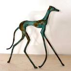 Abdoulaye Derme - Sculpture, Lévrier stylisé en bronze - 33, Antiquités & Art