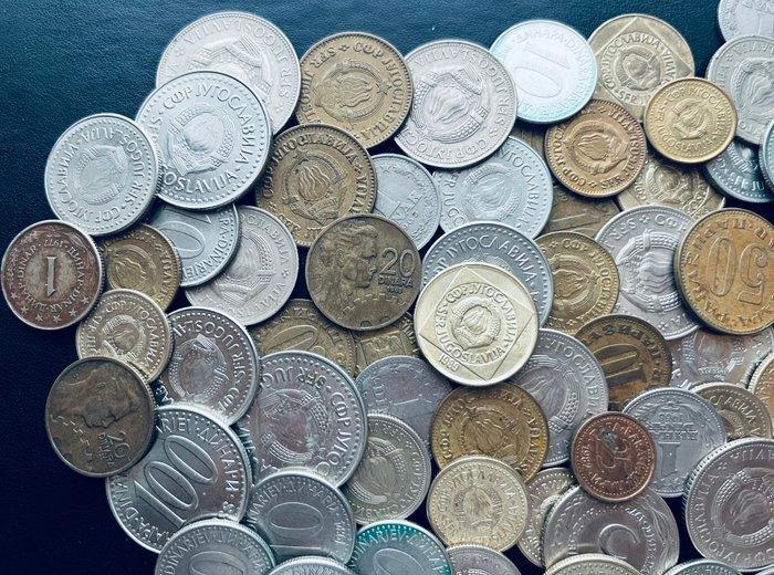 Joegoslavië. Lot of 70 coins, various metals and, Timbres & Monnaies, Monnaies | Europe | Monnaies non-euro