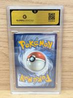 Pokémon - 1 Graded card - Galarian Moltres V - Chilling, Hobby en Vrije tijd, Verzamelkaartspellen | Pokémon, Nieuw