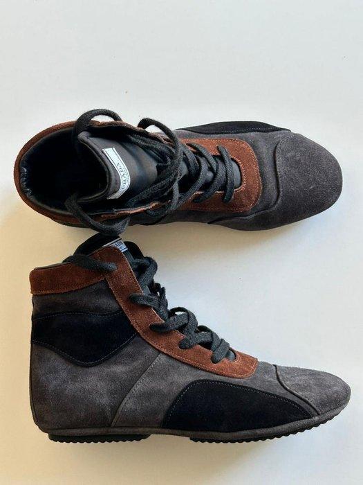 Prada - Fashion Show Suede Ankle Boot 4T 2673 Grey Sneakers, Kleding | Heren, Schoenen