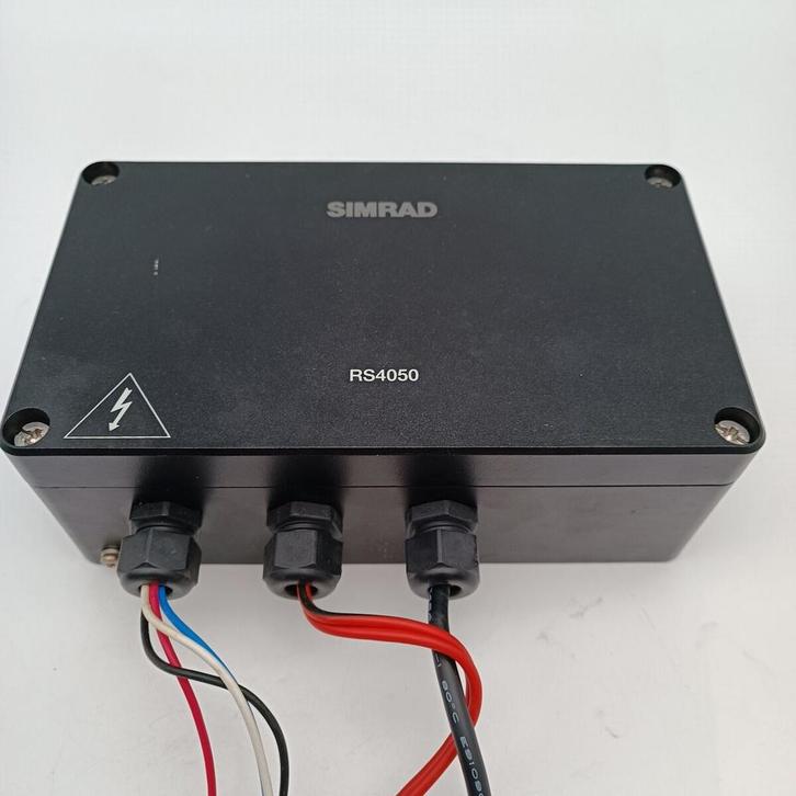Bieden: Simrad RS4050 radar power converter -, Watersport en Boten, Navigatiemiddelen en Scheepselektronica, Ophalen of Verzenden