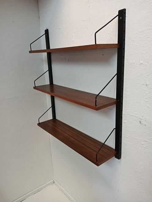 Royal System - Poul Cadovius - Wandrek - Hout, Metaal, Antiek en Kunst, Antiek | Meubels | Stoelen en Sofa's