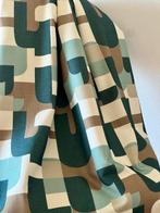 Tissu double largeur exclusif. Édition limitée pour