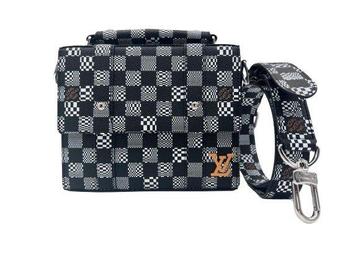 Louis Vuitton - soft trunk distorted damier Limited Edition beschikbaar voor biedingen