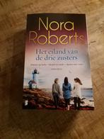 Het eiland van de drie zusters - Nora Roberts 9789022595435, Boeken, Verzenden, Zo goed als nieuw, Nora Roberts