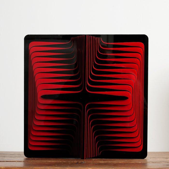 Gio Schiano - LIMITED EDITION - Deep Dorsal, Antiquités & Art, Art | Objets design