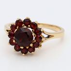 Ring - 18 karaat Geel goud Granaat, Nieuw