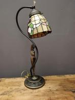 Lamp - Gegoten messing - Lamp in Liberty-stijl, Antiek en Kunst